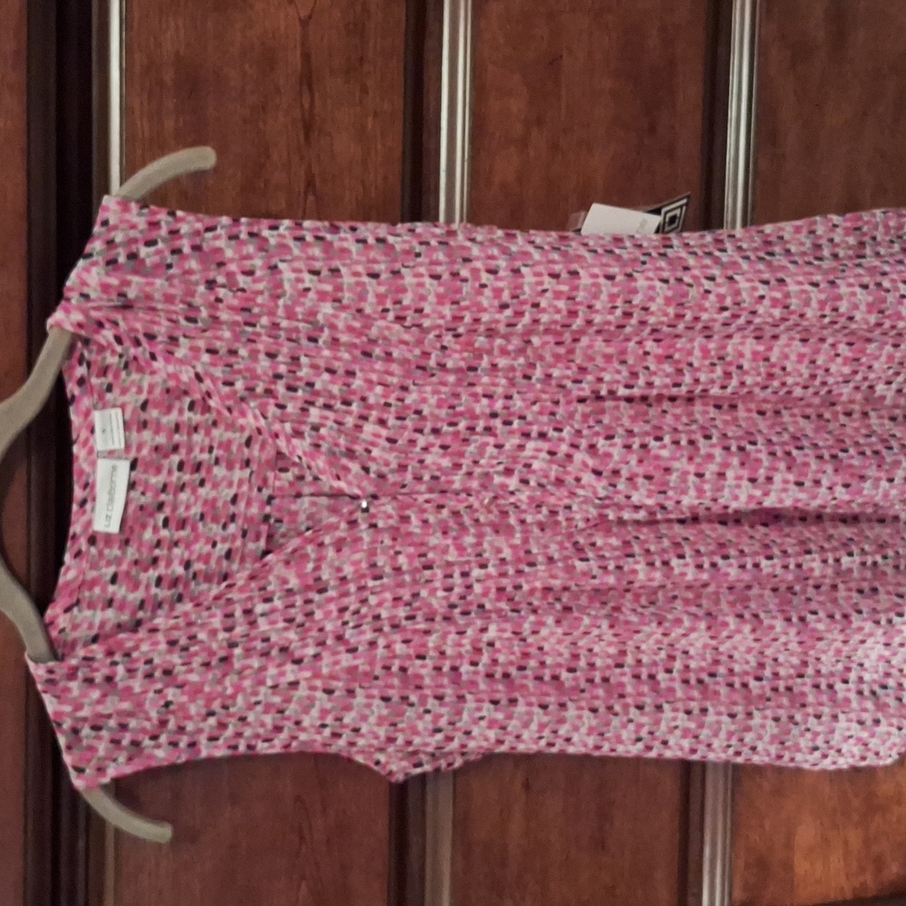 Liz Claiborne pink multi colored blouse with shell.
